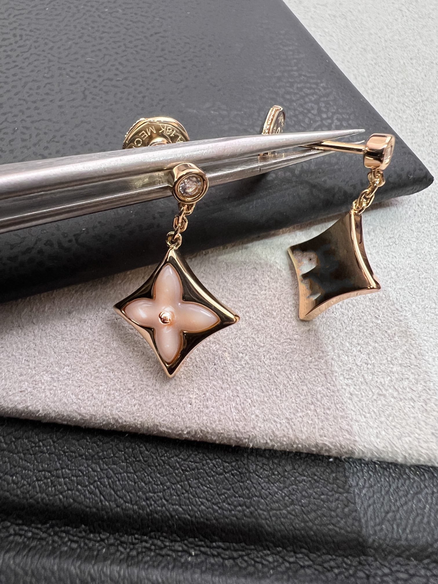 BLOSSOM STAR PINK GOLD PINK MOP EARRINGS