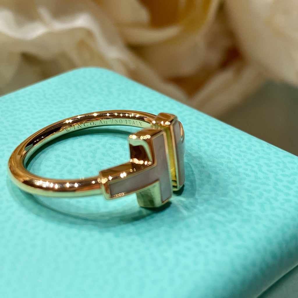 T WIRE MOP RING PINK GOLD