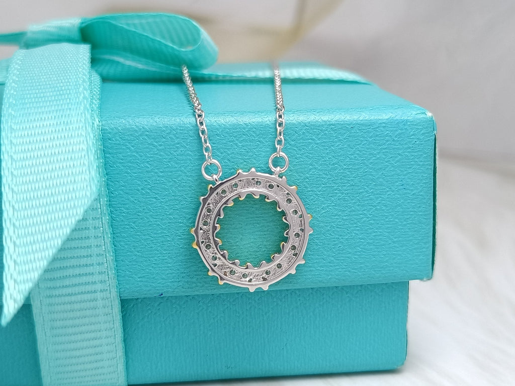 SIXTEEN STONE NECKLACE