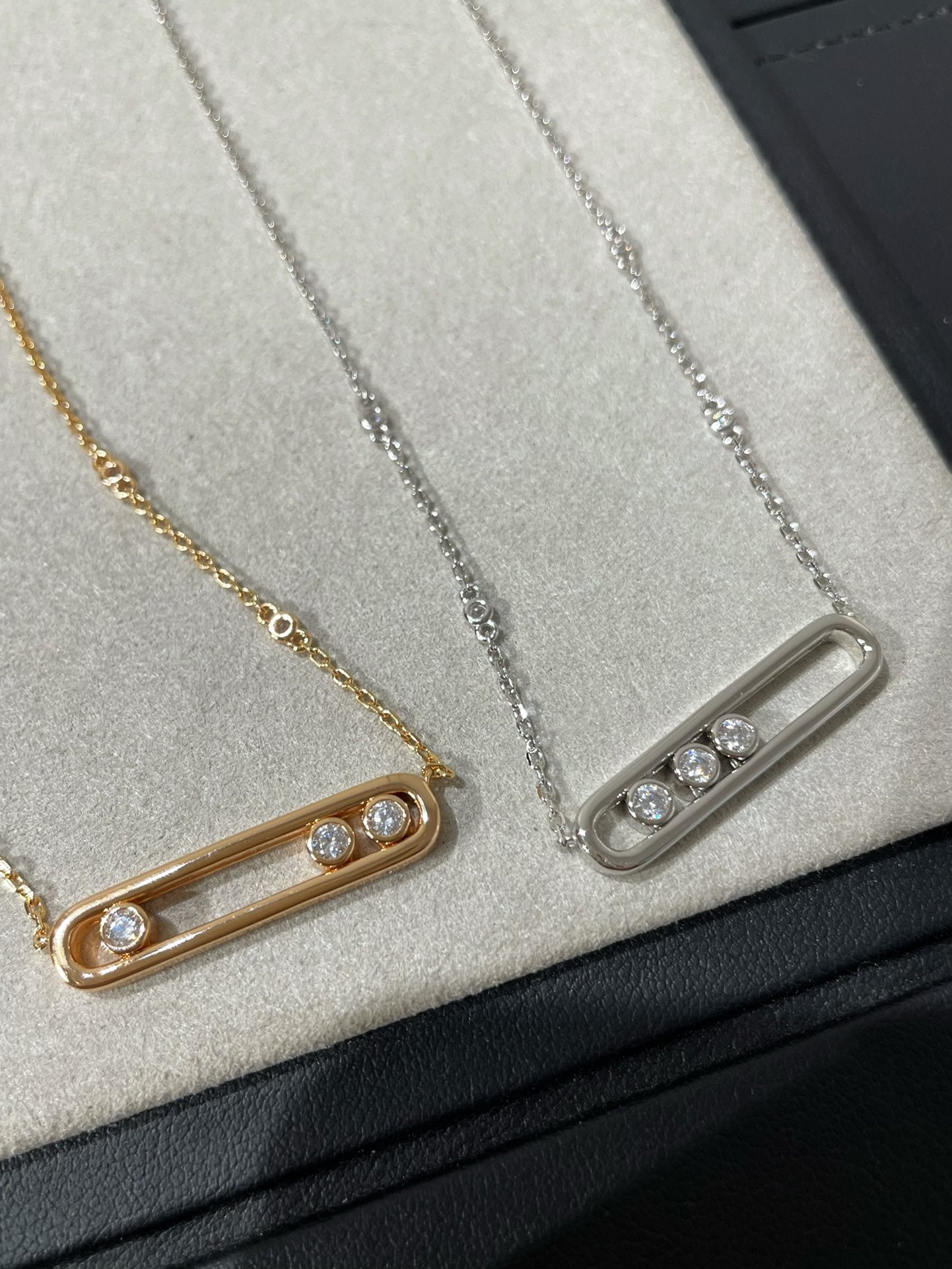 MOVE 3 DIAMOND NECKLACE