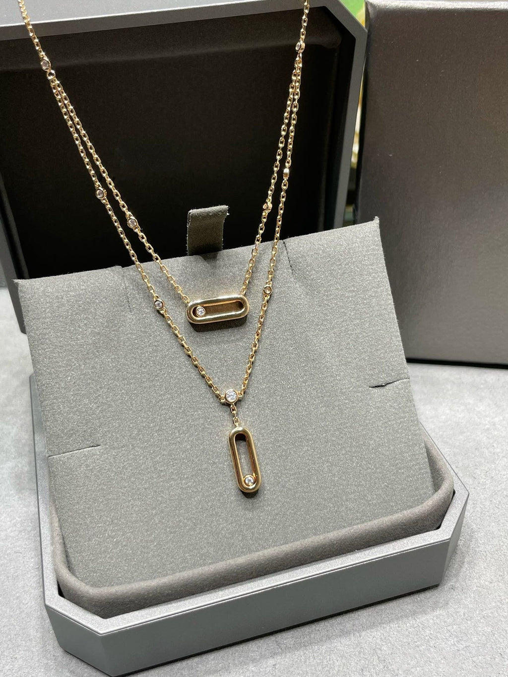 MOVE UNO 2 ROW DIAMOND NECKLACE