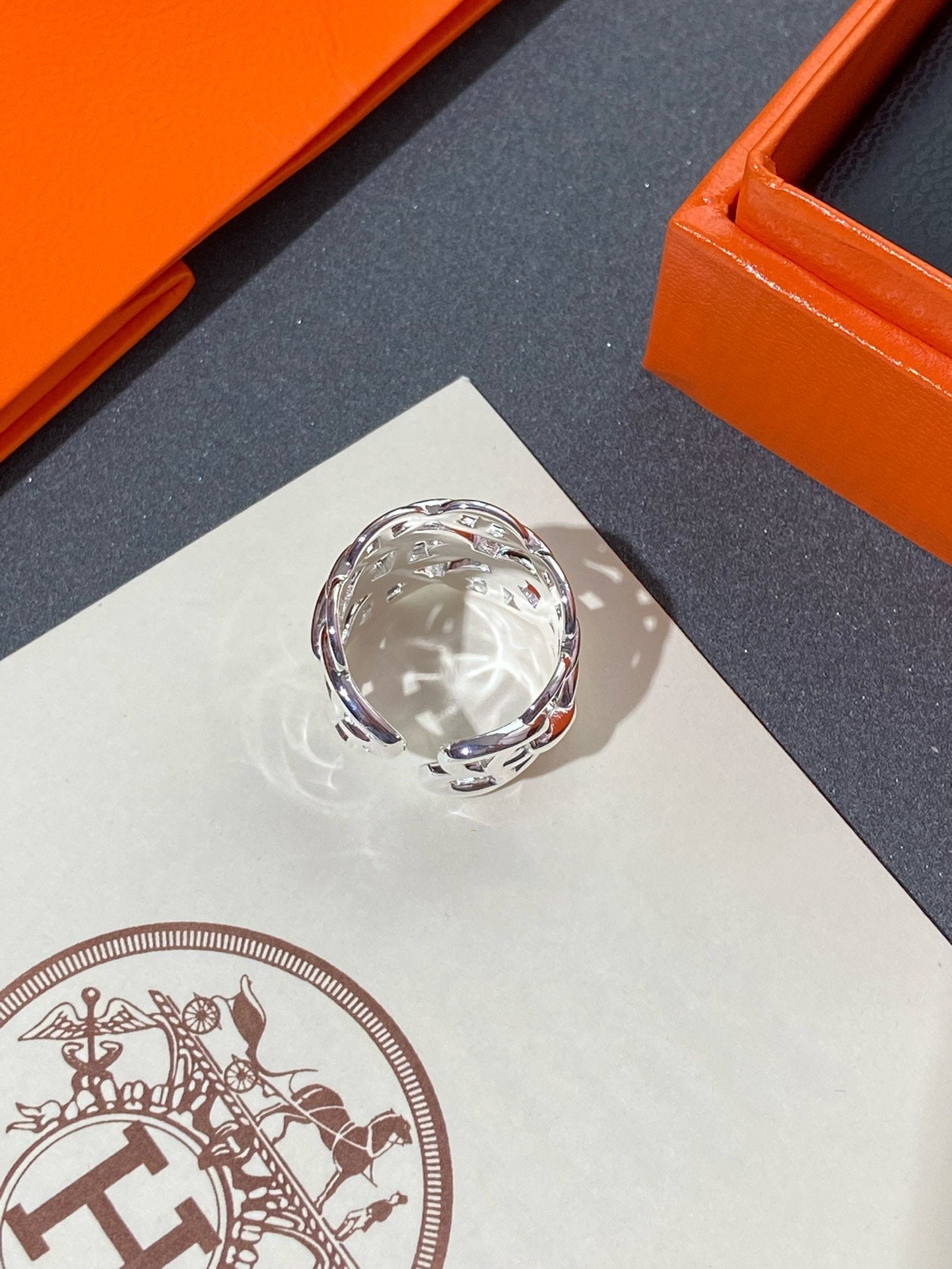 CHAINE DANCRE LARGE SILVER RING