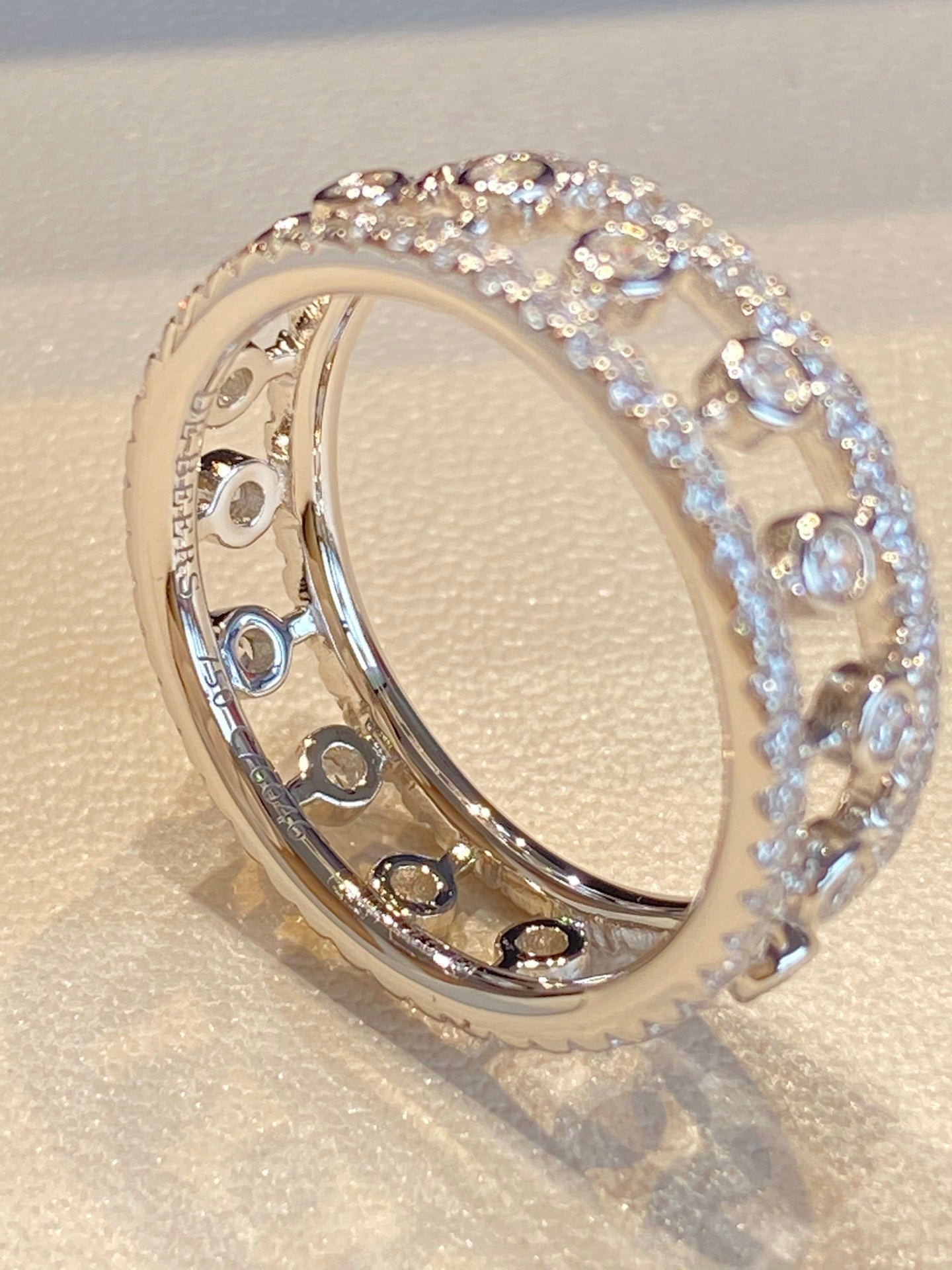 DEWDROP DIAMOND PAVED RING