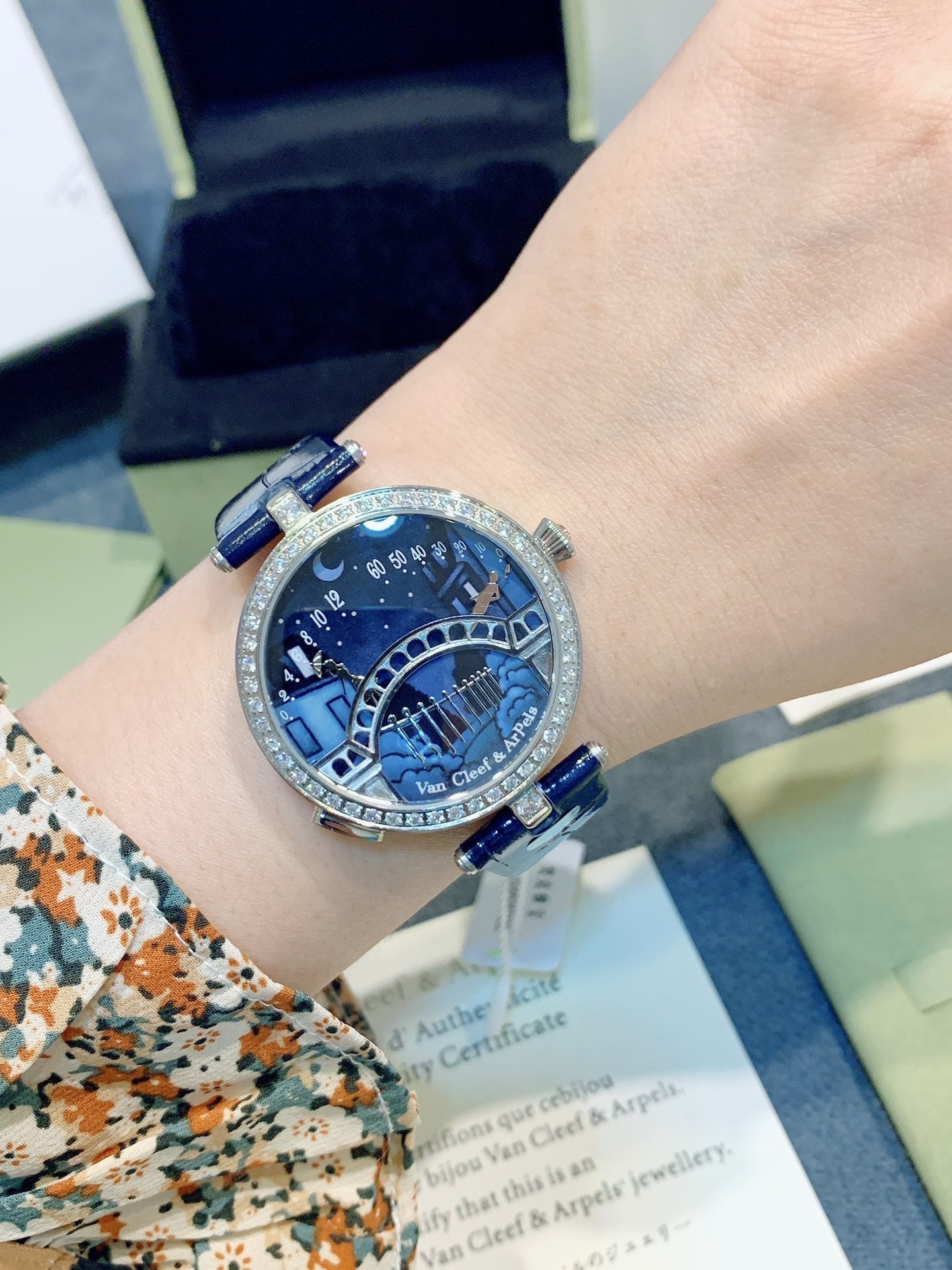 LADY ARPELS LOVER BRIDGE BLUE CROCODILE