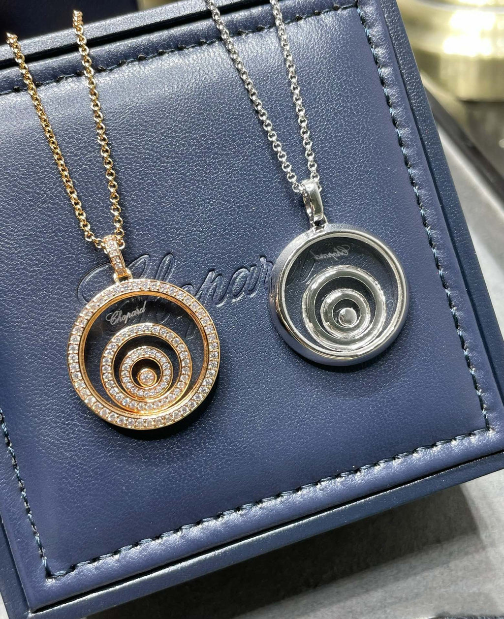 HAPPY SPIRIT DIAMOND PAVED NECKLACE