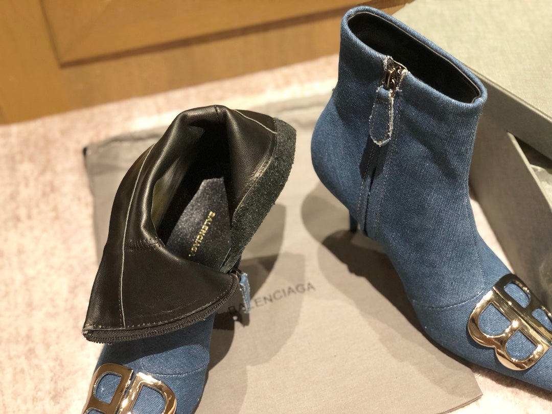 POINTED-TOE HIGH HEEL 80 MM ANKLE BOOTS IN BLUE DENIM