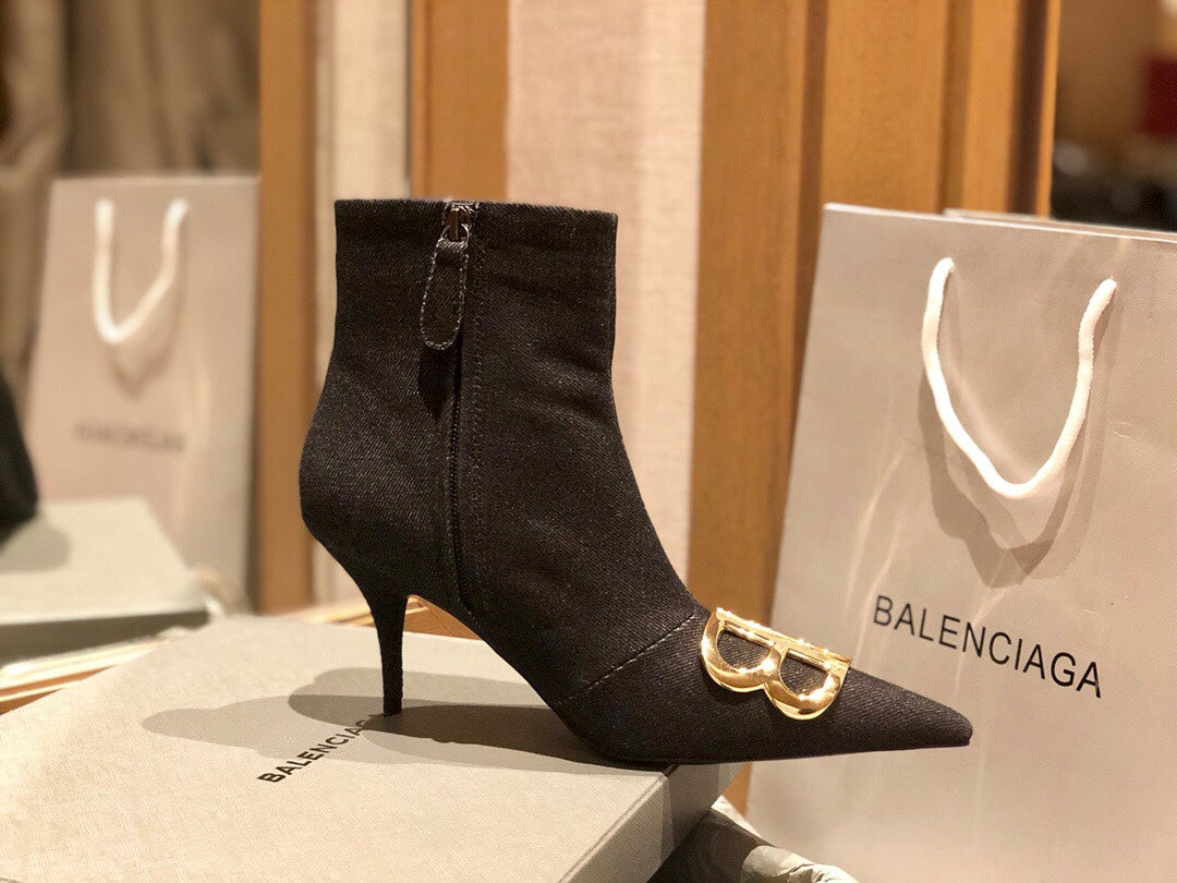 POINTED-TOE HIGH HEEL 80 MM ANKLE BOOTS IN BLACK DENIM