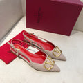 VLOGO SIGNATURE CREPE PINK CALFSKIN FLAT SLINGBACK PUMP
