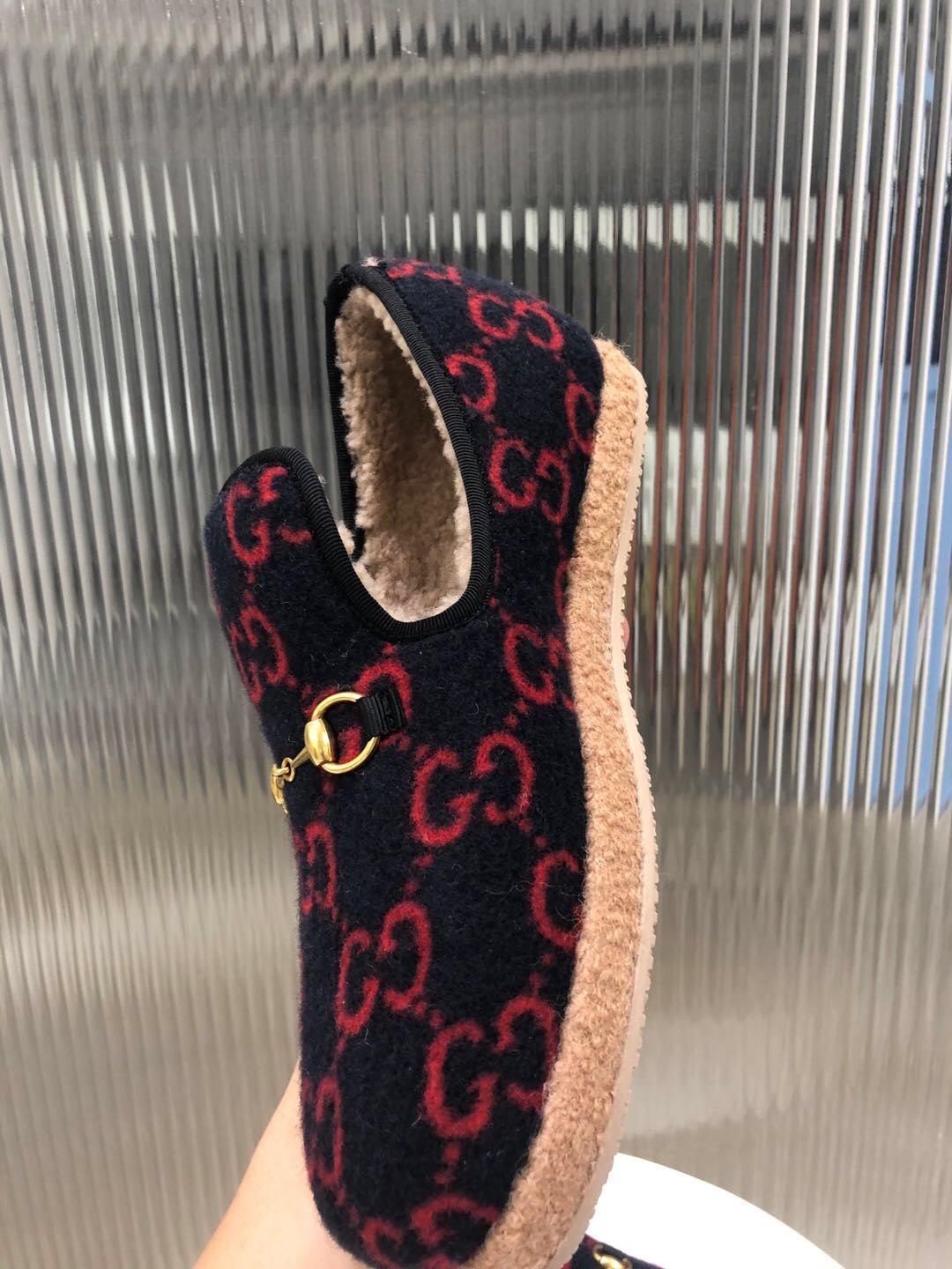 GG HORSEBIT LOAFER IN BLACK MIX RED WOOL AND LAMB FUR LINING