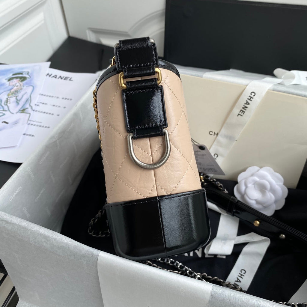 CC GABRIELLE MINI 20 HOBO BAG IN ALMOND BEIGE MIX BLACK CALFSKIN