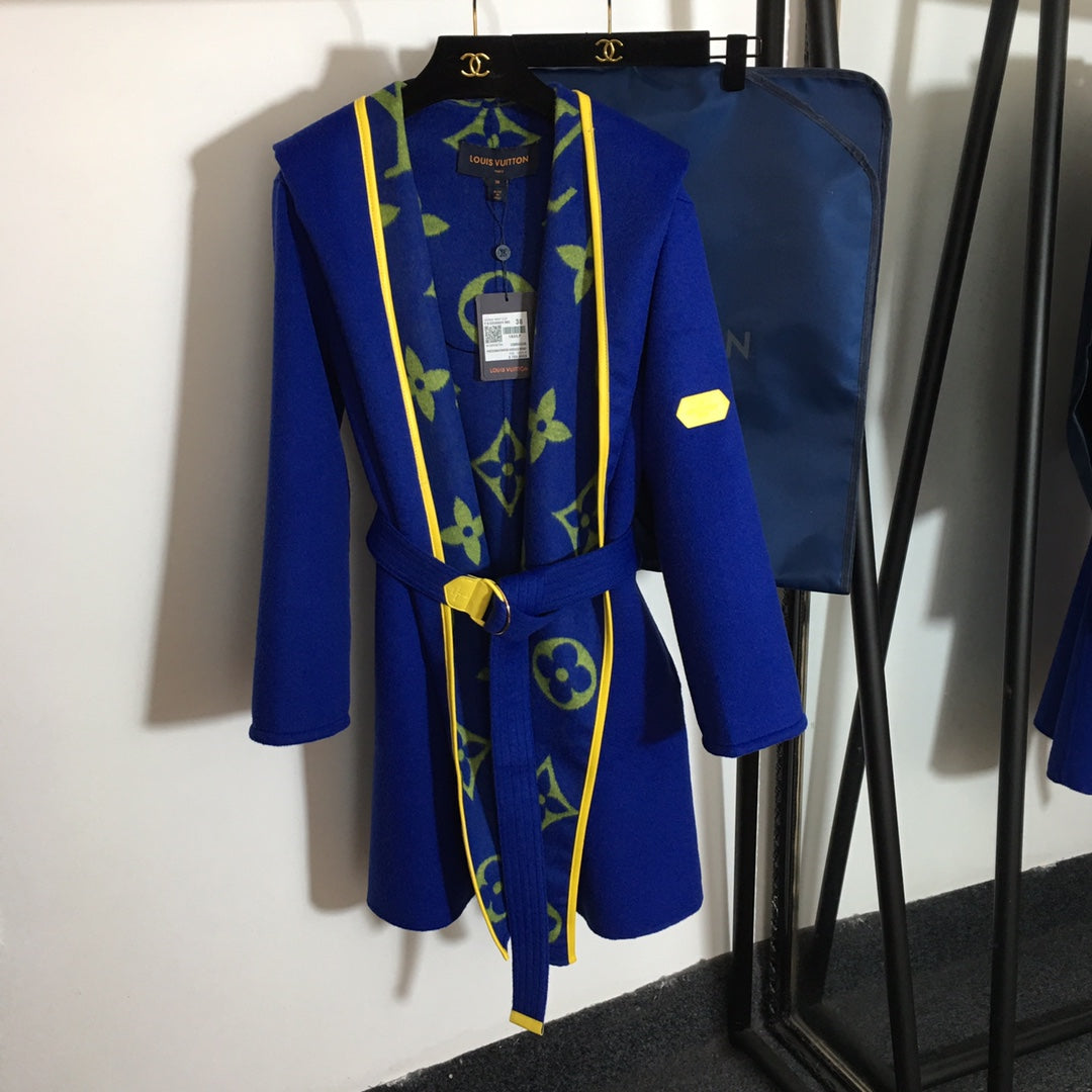 LV 25S BELTED WOOL COAT 0142