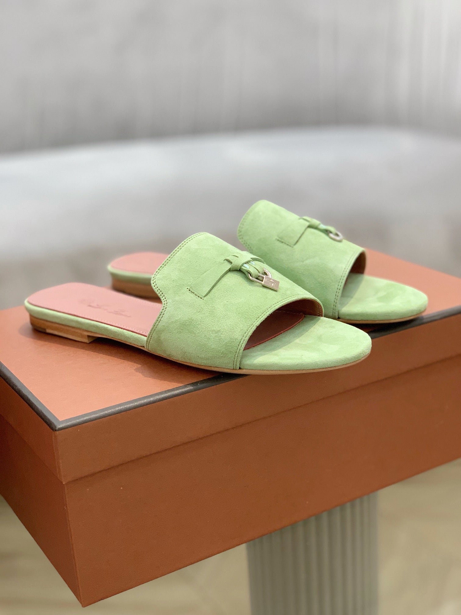 LP SUMMER CHARMS SANDALS MINT SUEDE