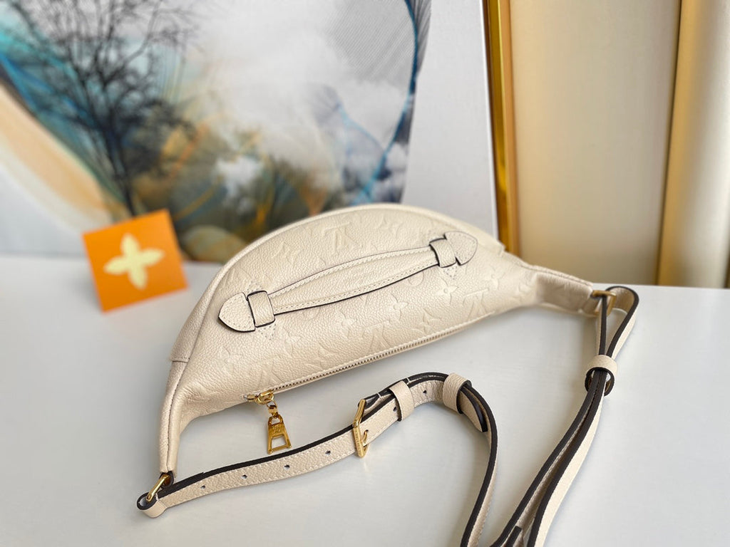 LV BUMBAG WAIST BAG 37 IN CREAM GRAINED CALFSKIN