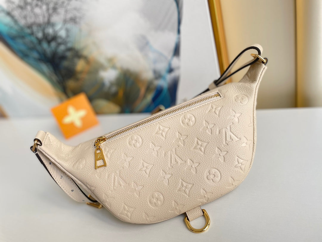 LV BUMBAG WAIST BAG 37 IN CREAM GRAINED CALFSKIN