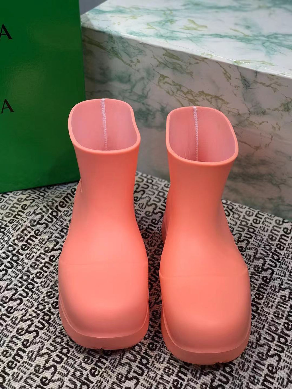 PUDDLE ANKLE BOOT IN PUNCH PINK RUBBER