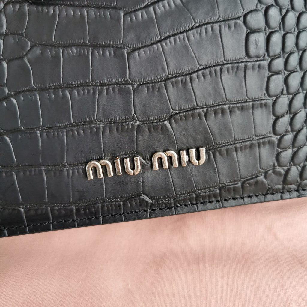 LADY 20 HANDBAG IN CROCODILE PATTERN BLACK CALFSKIN