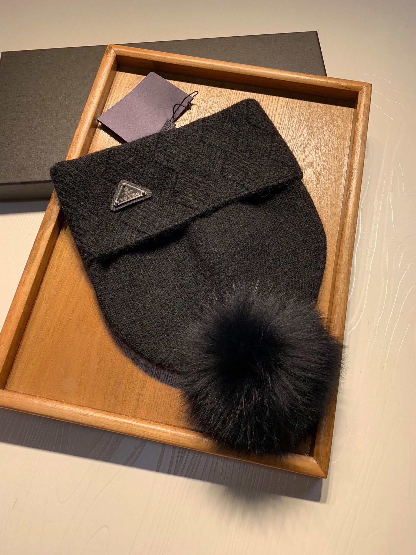 BEANIE HAT IN BLACK WOOL AND RABBIT FUR 361438