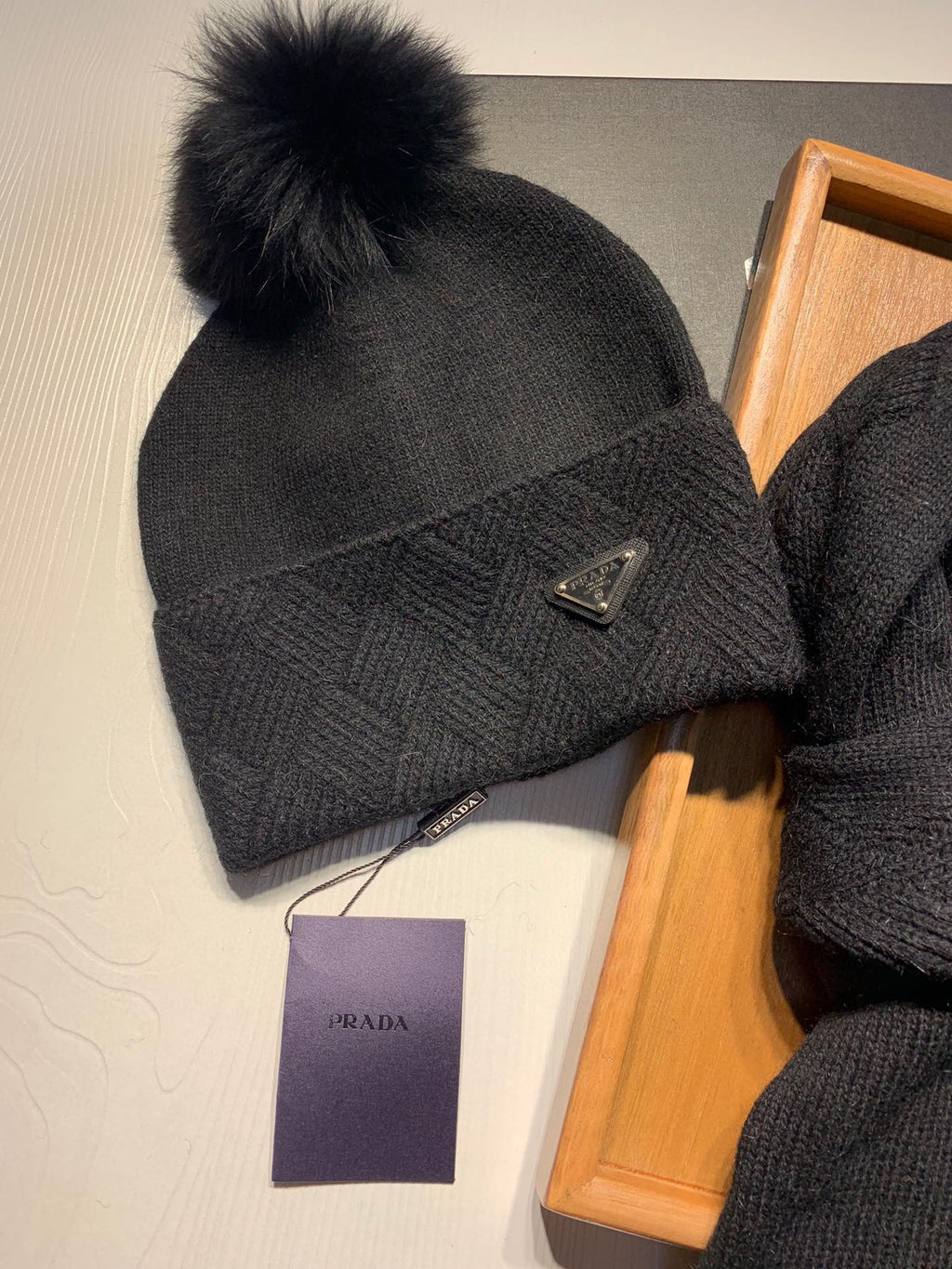 BEANIE HAT IN BLACK WOOL AND RABBIT FUR 361438