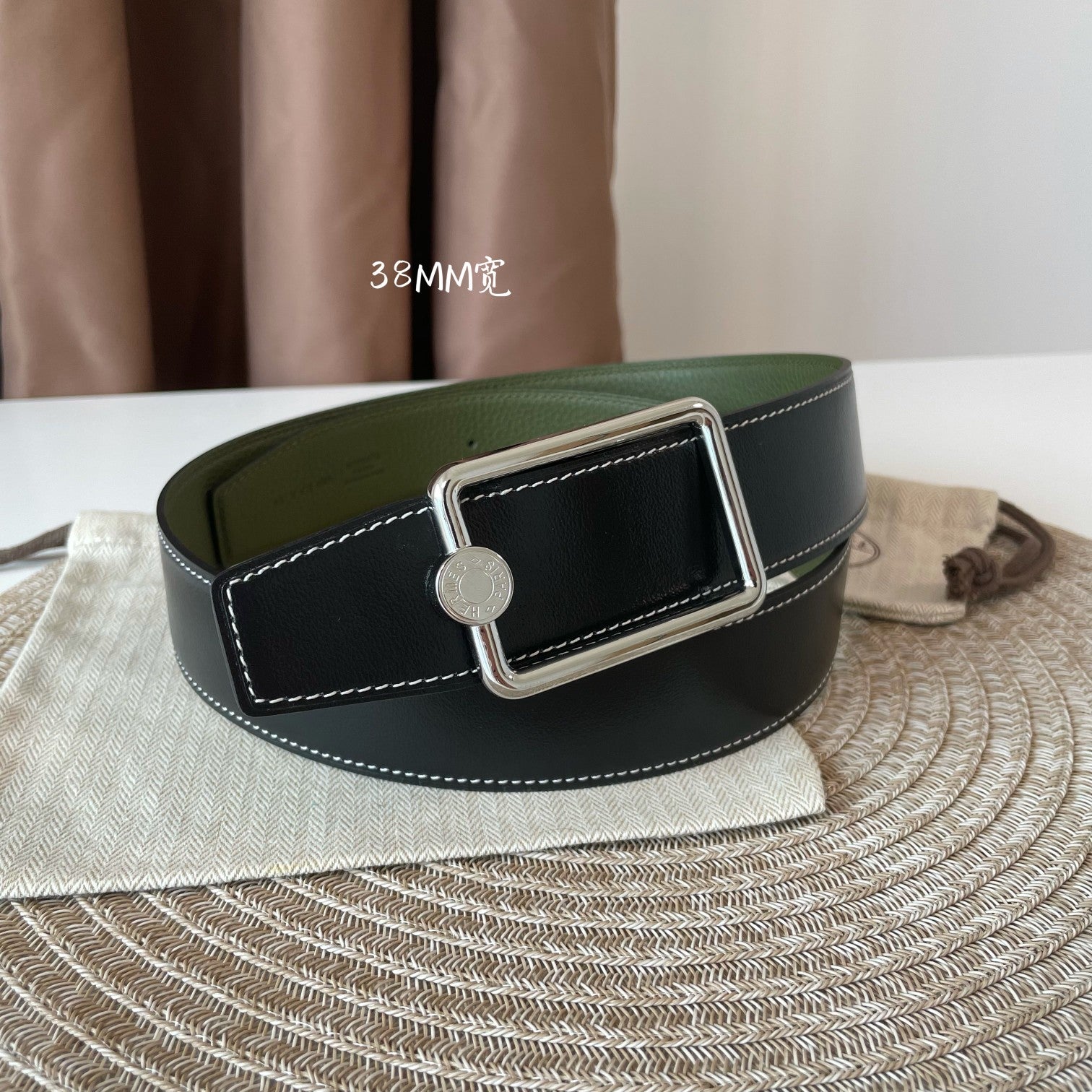 OSCAR BELT BUCKLE & REVERSIBLE OLIVE GREEN AND BLACK LEATHER STRAP 38MM SILVER HARDWARE