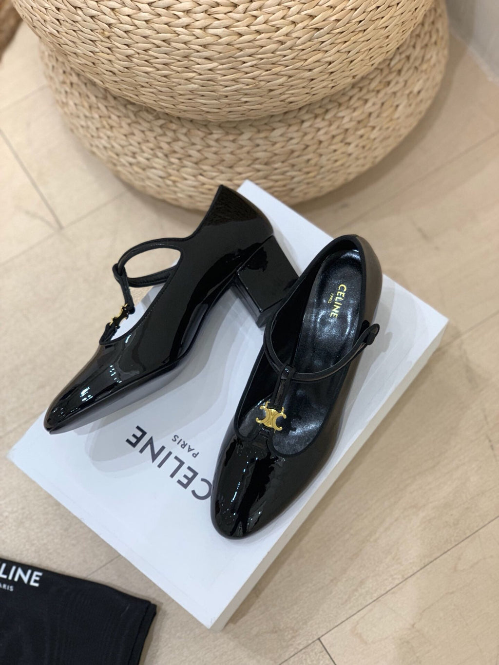 TRIOMPHE T-BAR HIGH PUMPS IN BLACK PATENT CALFSKIN