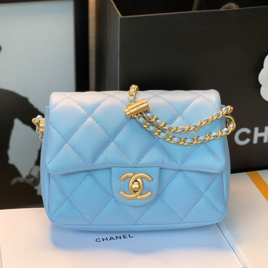 CHANEL 25S CLASSIC FLAP 19 CM IN LIGHT BLUE CAVIAR LEATHER WITH GOLD HARDWARE