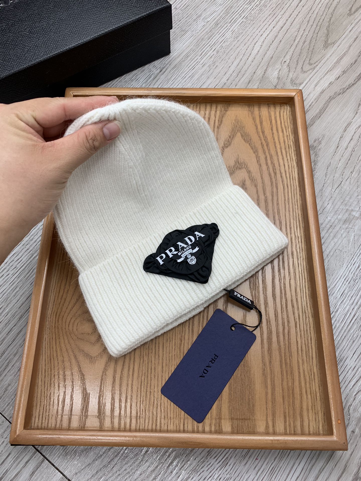 BEANIE HAT IN WHITE WOOL 431356