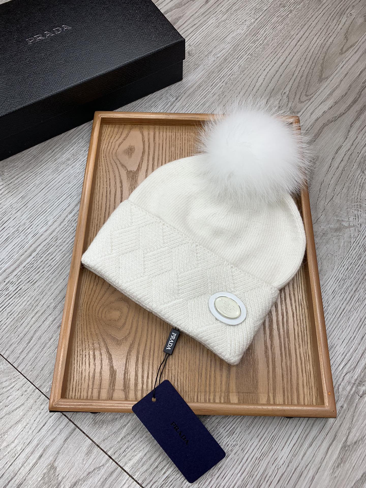 BEANIE HAT IN WHITE WOOL AND RABBIT FUR 346716