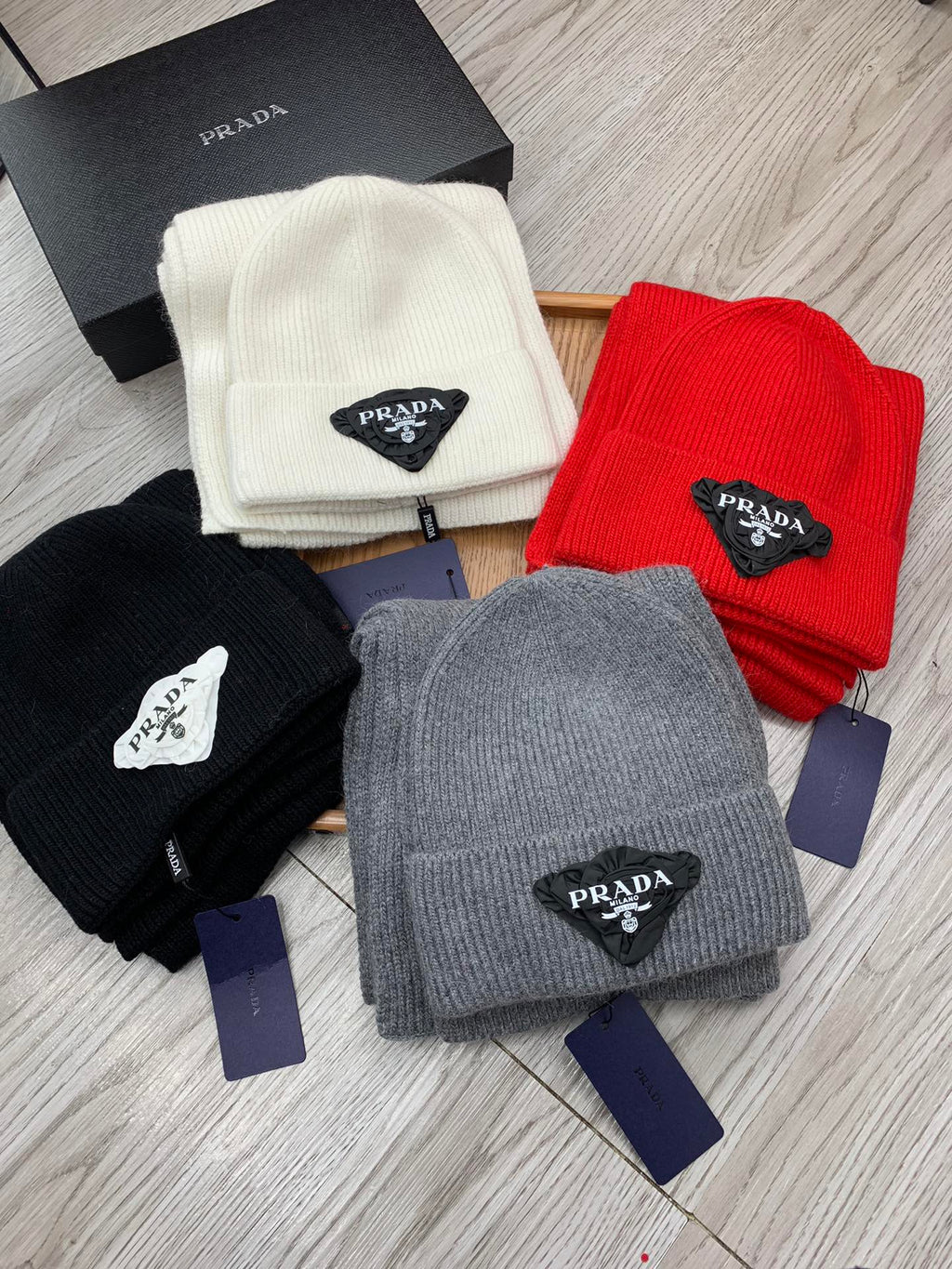 SET SCARF AND HAT IN MOUSE GRAY WOOL AND RABBIT FUR 386078