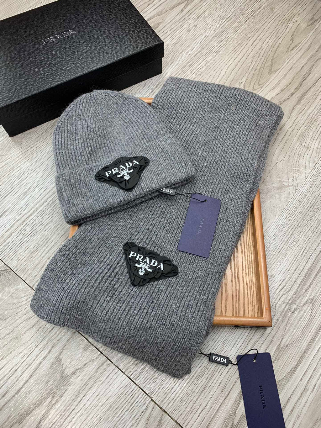 SET SCARF AND HAT IN MOUSE GRAY WOOL AND RABBIT FUR 386078