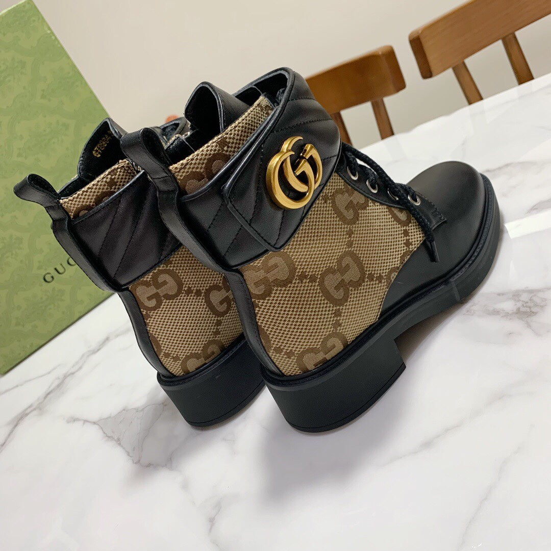 LACE-UP ANKLE BOOTS WITH DOUBLE G BUCKLE IN BEIGE CANVAS AND BLACK SHEEPSKIN