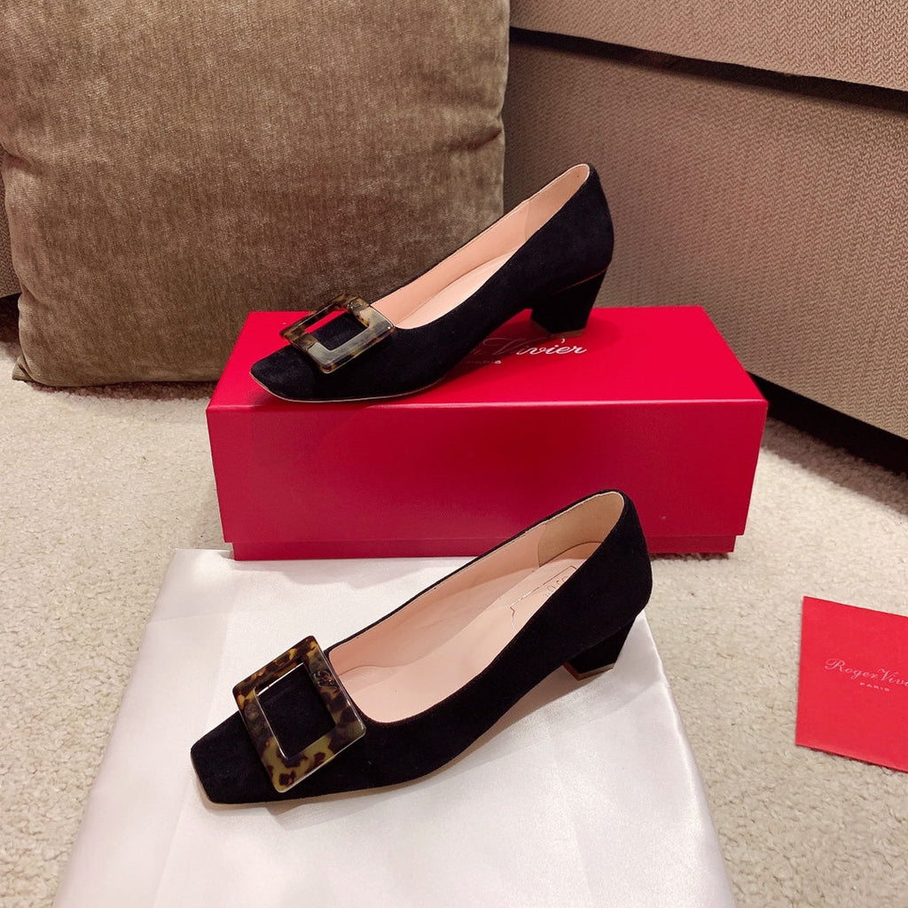 BELLE VIVIER PUMPS IN BLACK SUEDE TORTOISESHELL BUCKLE