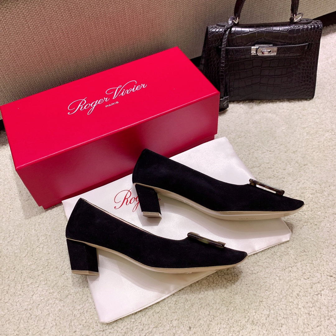 BELLE VIVIER PUMPS IN BLACK SUEDE TORTOISESHELL BUCKLE