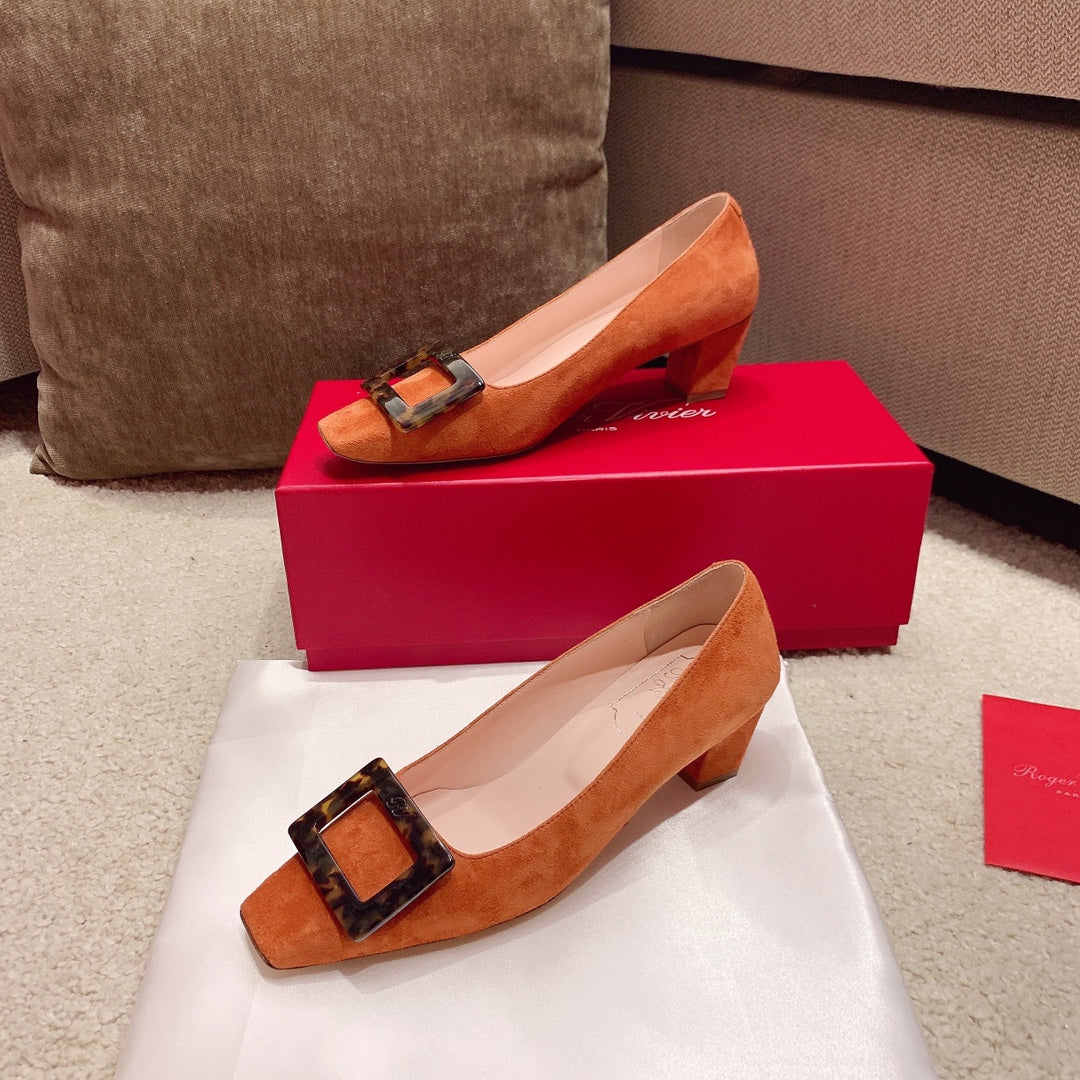 BELLE VIVIER PUMPS IN TAN ORANGE SUEDE TORTOISESHELL BUCKLE