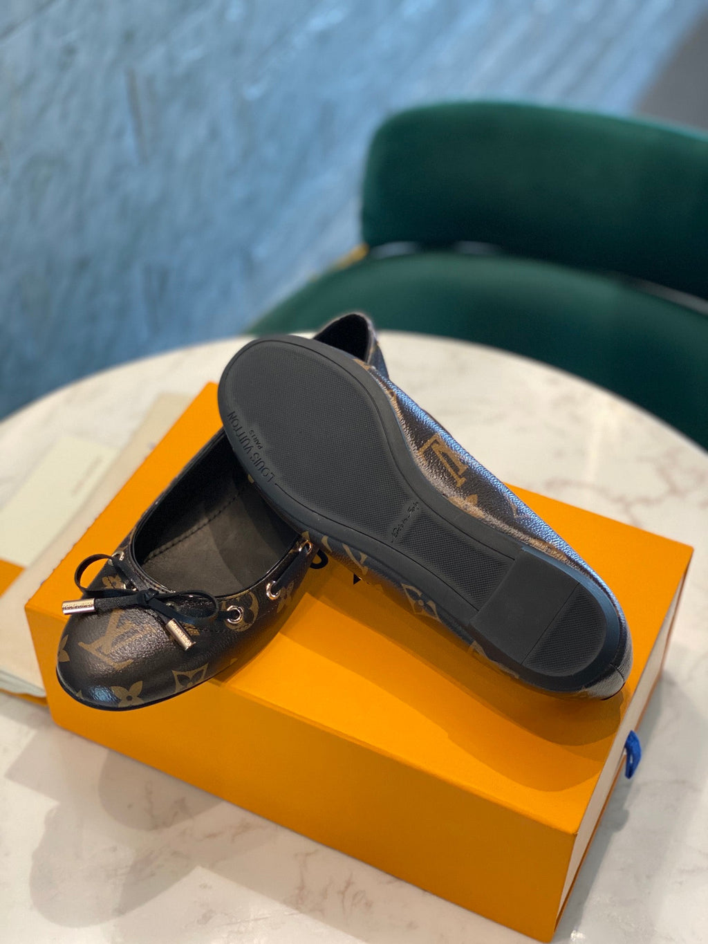 LV WOMEN'S BALLET FLAT IN CHOCOLATE BROWN MONOGRAM CALFSKIN WITH BOW