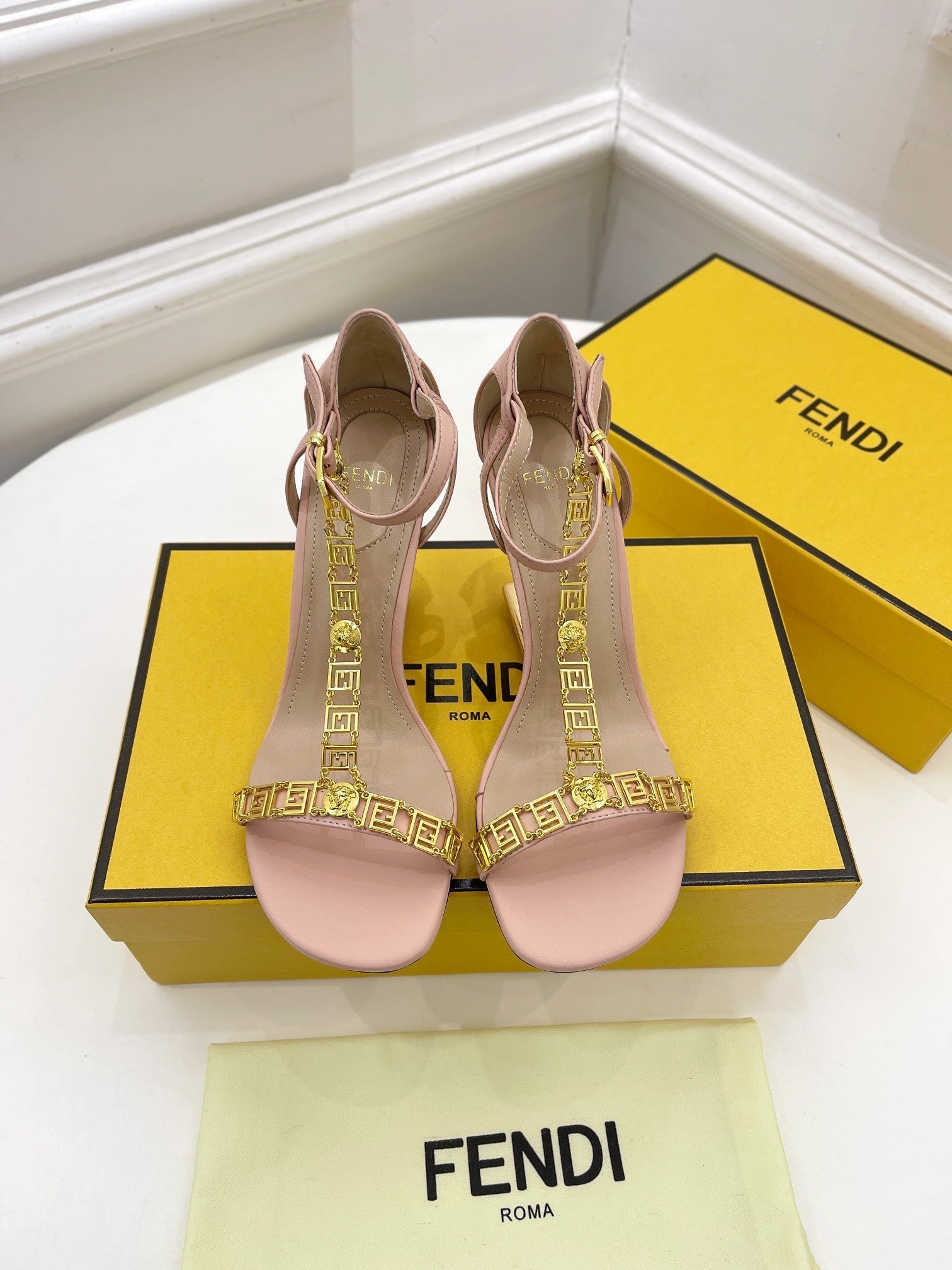FENDI HIGH-HEELED 85 MM SANDALS IN LIGHT PINK LAMBSKIN WITH GOLD HARDWARE