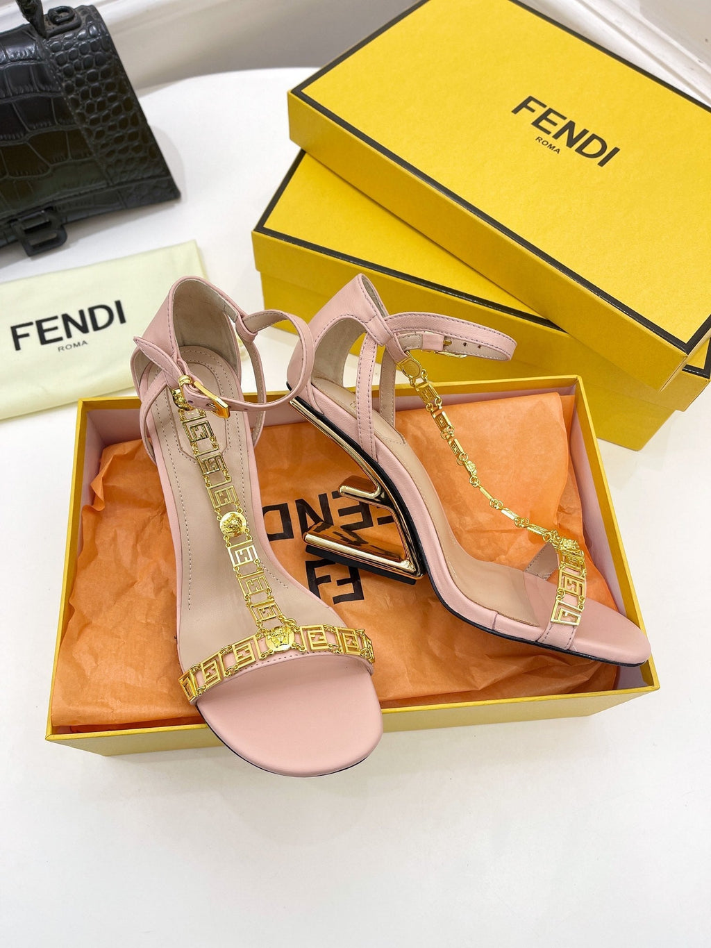 FENDI HIGH-HEELED 85 MM SANDALS IN LIGHT PINK LAMBSKIN WITH GOLD HARDWARE