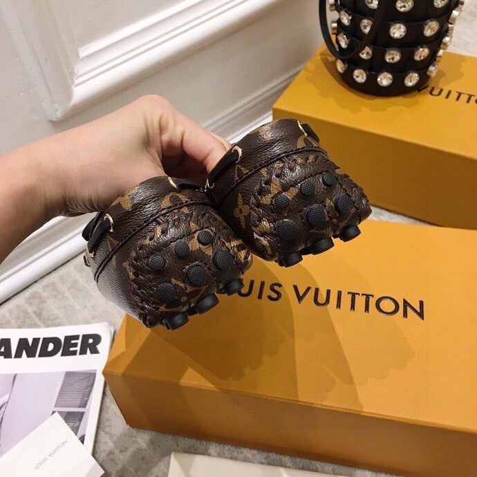 LV WOMEN'S DRIVER MOCCASIN IN CHOCOLATE BROWN MONOGRAM CALFSKIN