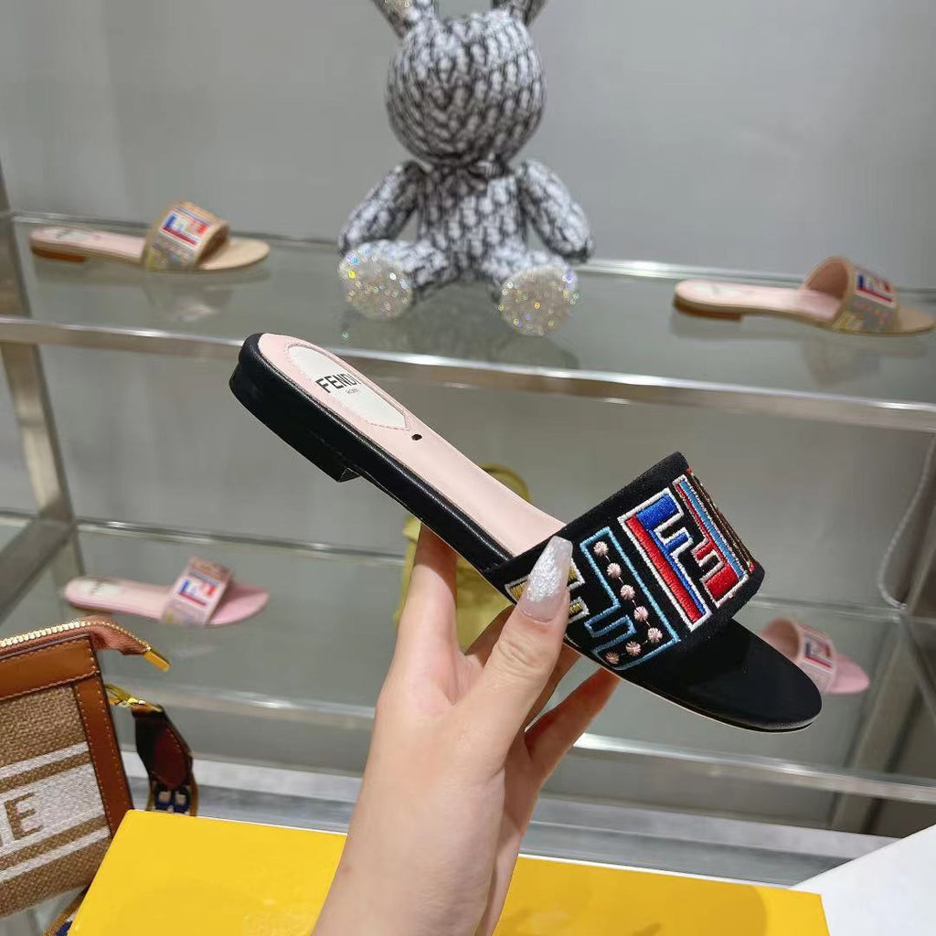 FF Multicolor Logo Slide Pink Black Leather