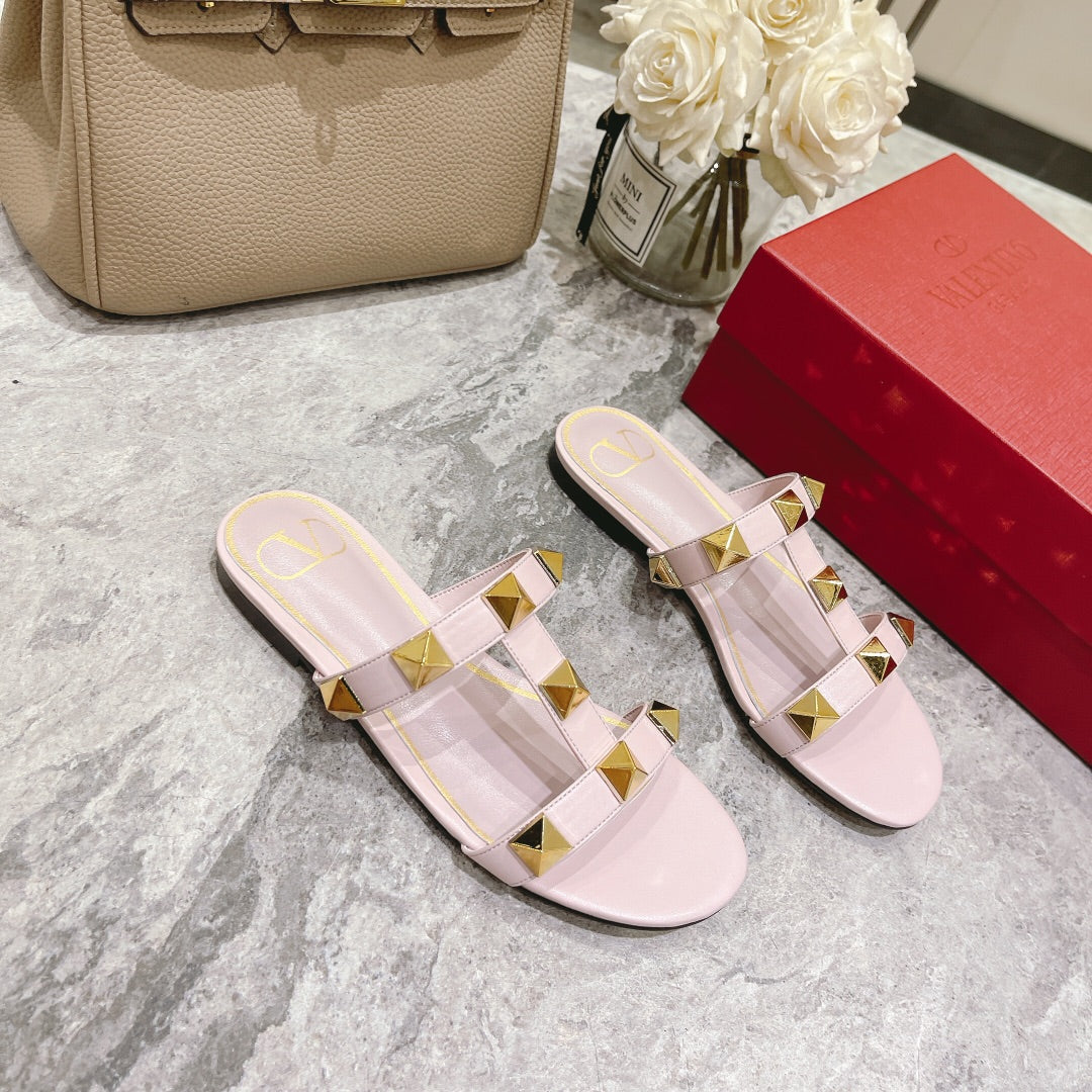 ROMAN STUD LIGHT PINK CALFSKIN FLAT SLIDE SANDAL 25 MM