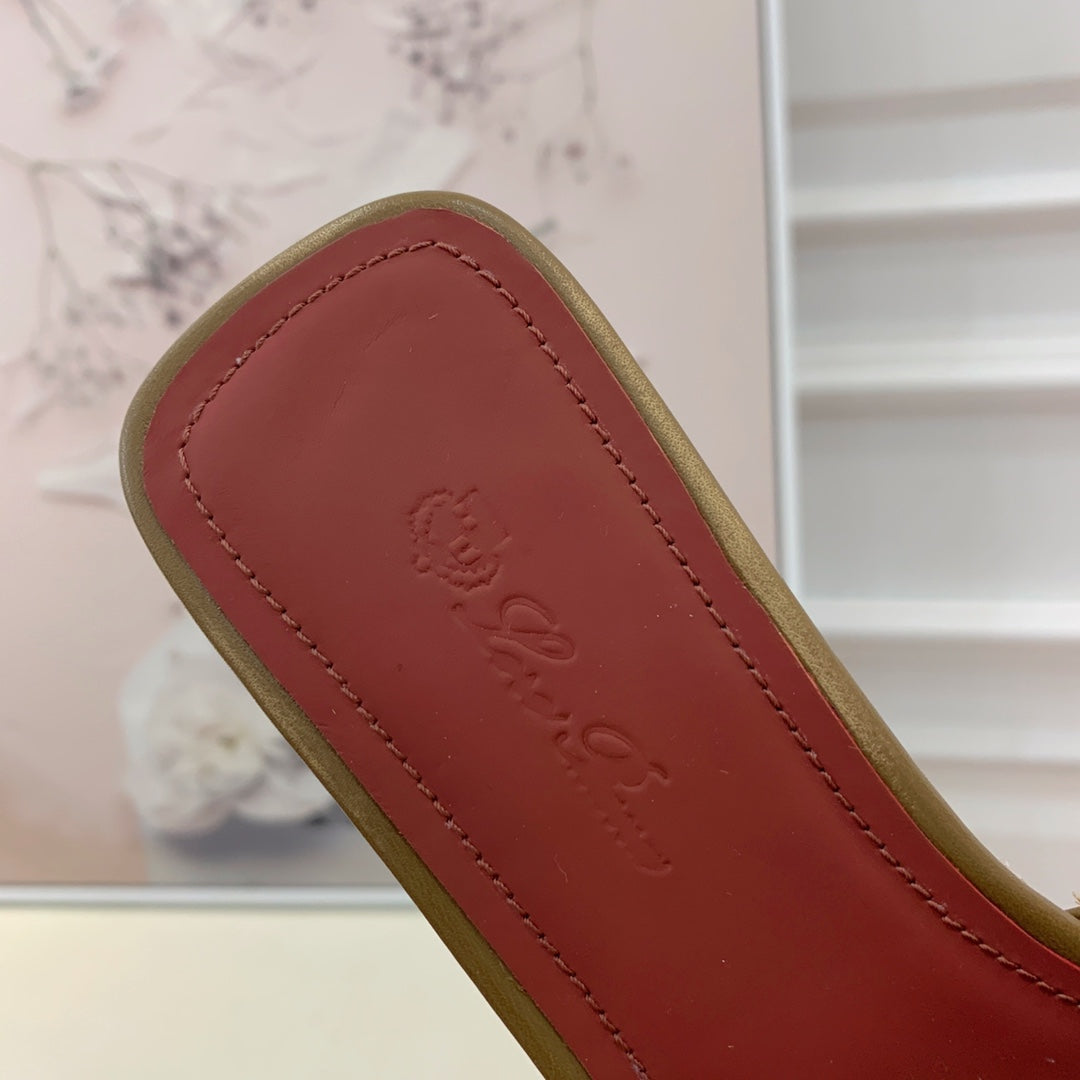 LP RAFFIA CHARMS FLATS SANDAL OLIVE CALFSKIN