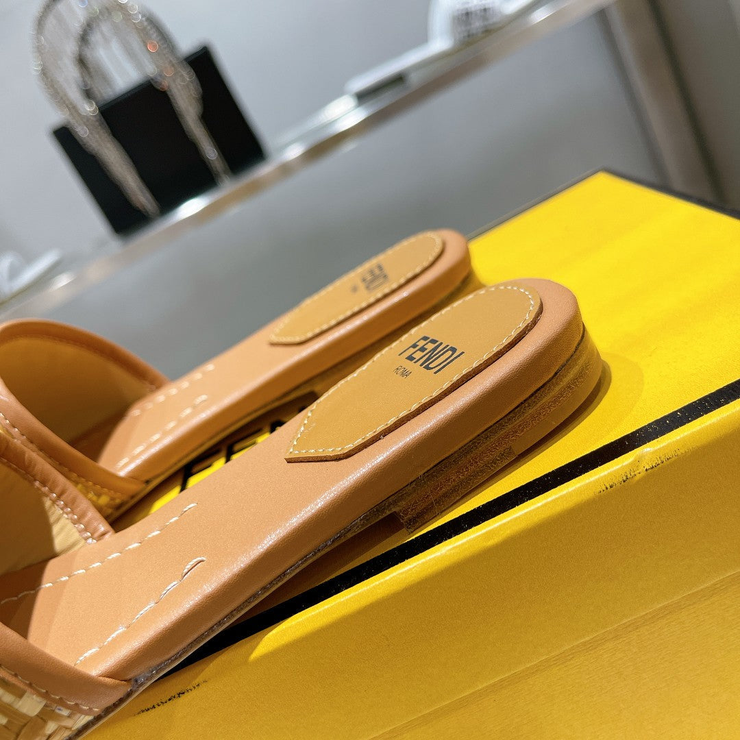 FF Women Raffia Sandal Tan