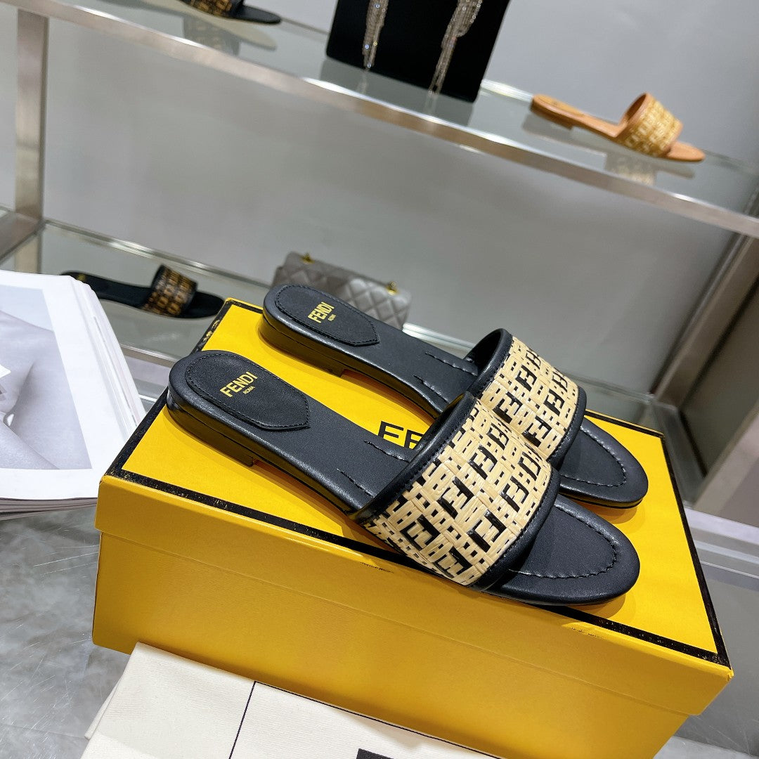 FF Women Raffia Sandal Black Beige