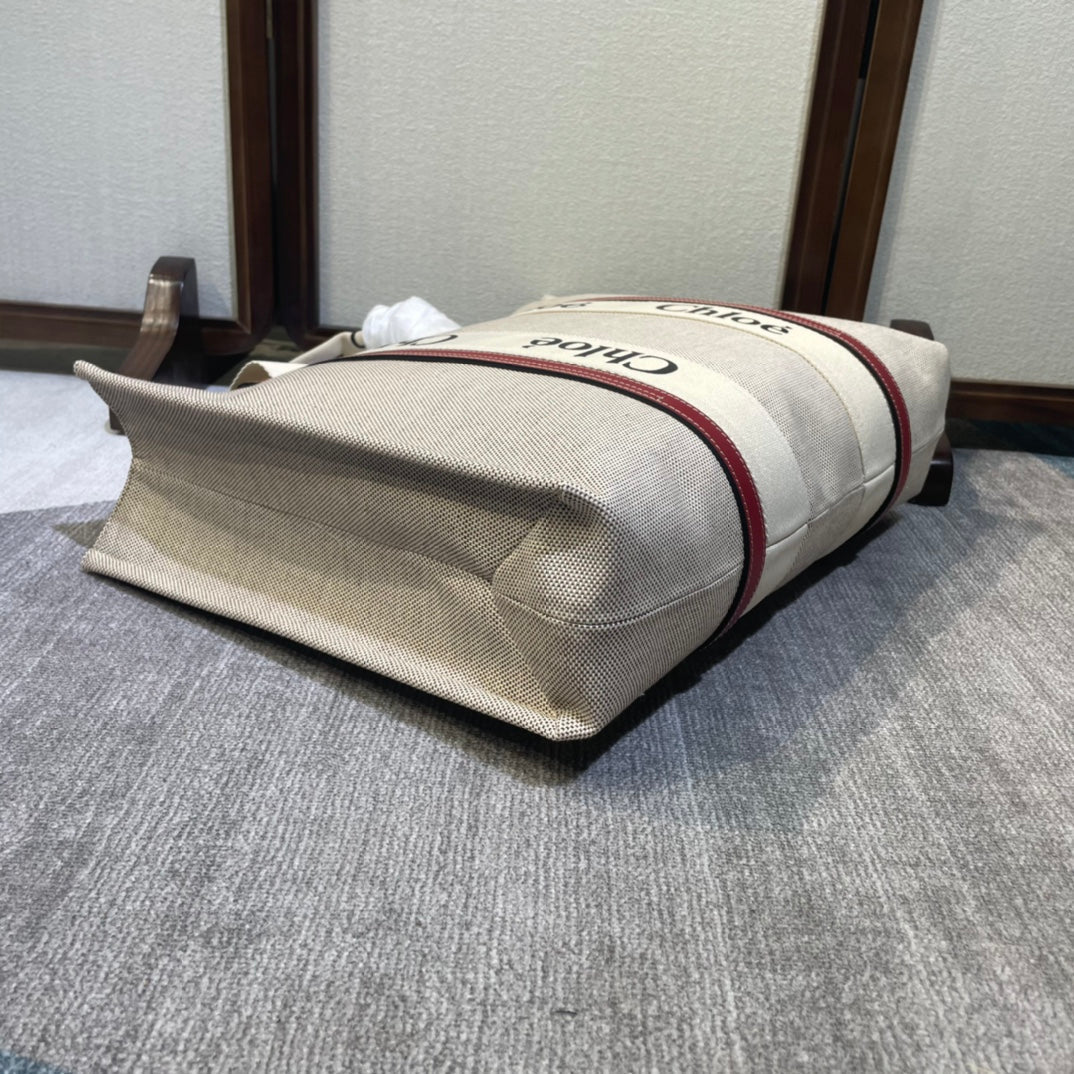 LAGRE WOODY TOTE BAG 45 IN BEIGE LINEN CANVAS BLACK WEBBING LOGO EMBROIDER RED CALFSKIN