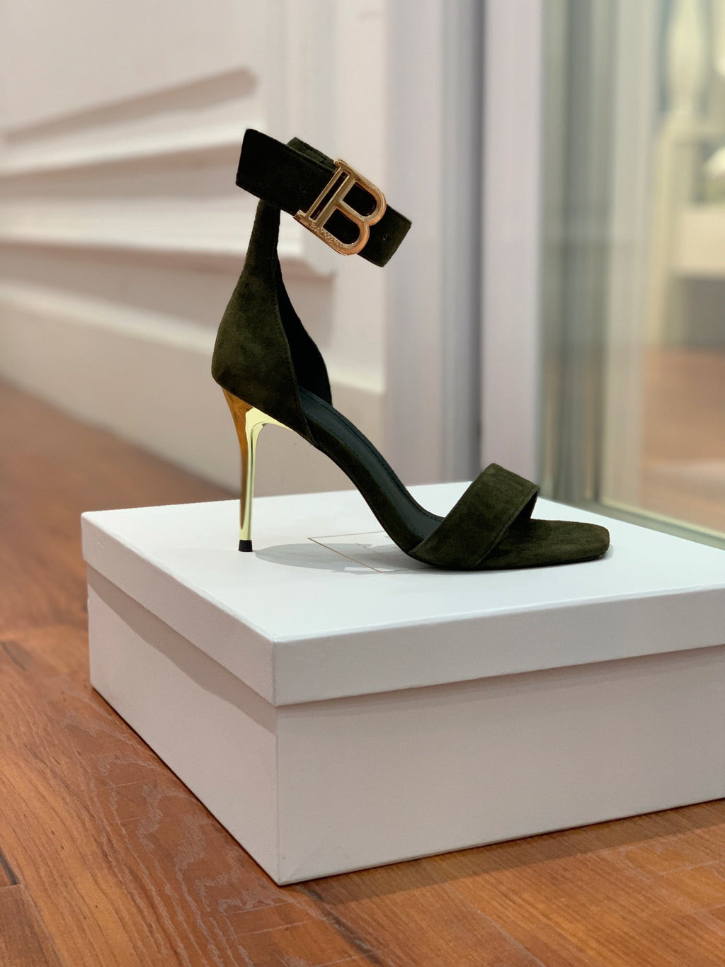 BALMAIN 25S THIN STRAP HIGH HEELS 105MM IN VERY DEEP OLIVE SUEDE GOLD HARDWARE