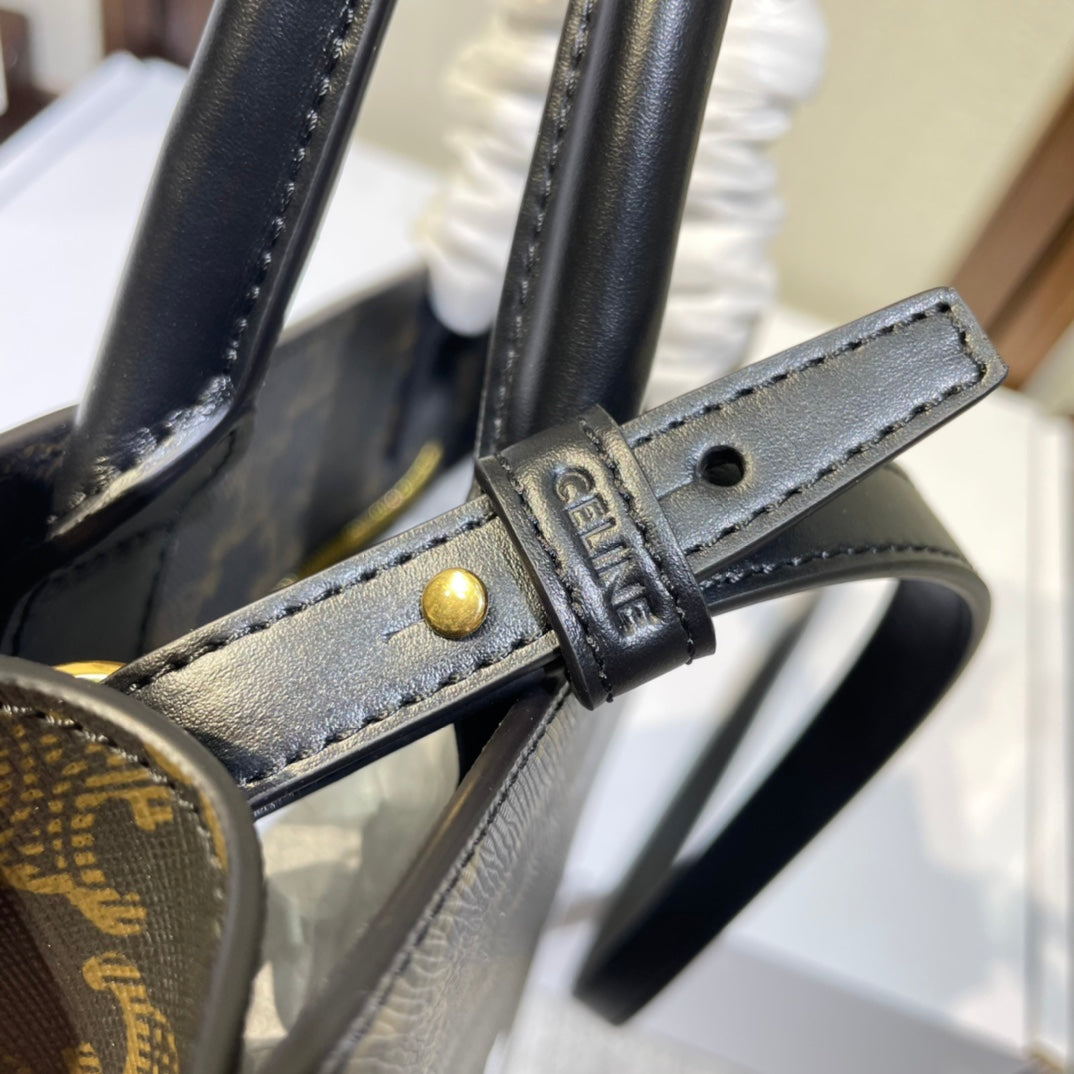 TRIOMPHE  32 BLACK IN PATTERN CALFSKIN