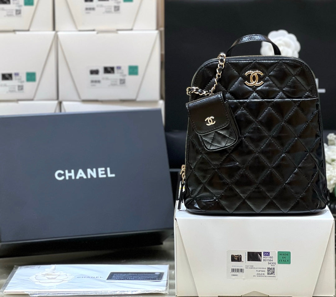 CHANEL 25S BACKPACK 23 IN BLACK SHINY CALFSKIN GOLD HARDWARE