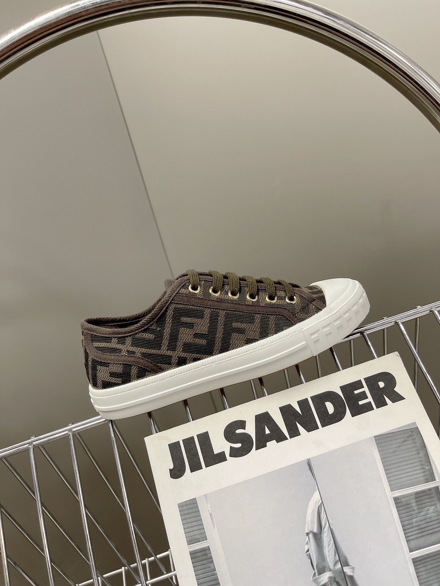 FENDI DOMINO MOTIF LOW-TOP SNEAKERS IN BROWN CANVAS