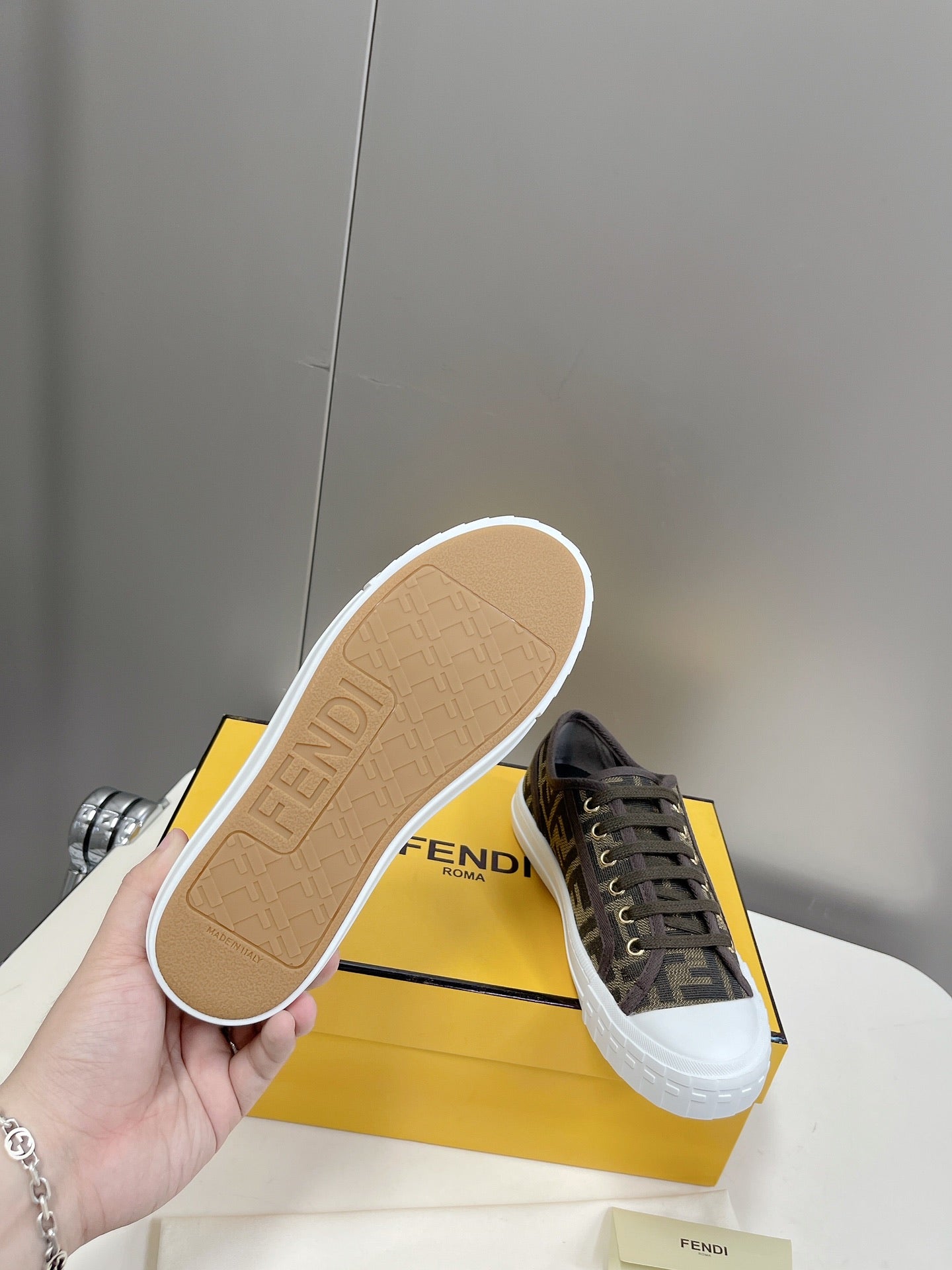 FENDI DOMINO MOTIF LOW-TOP SNEAKERS IN BROWN CANVAS