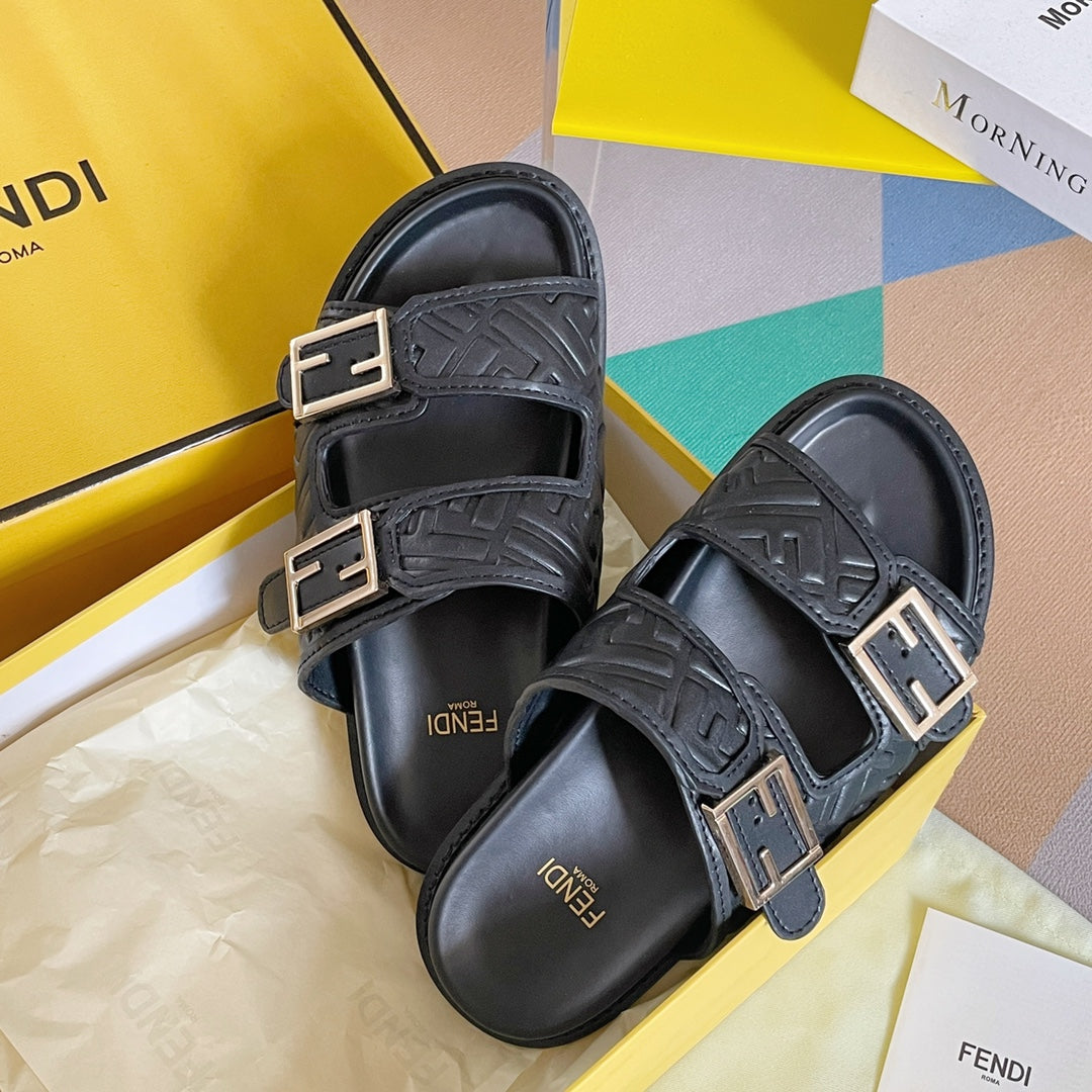 FENDI BAGUETTE DAD SANDALS IN BLACK EMBOSSED CALFSKIN WITH GOLD HARDWARE