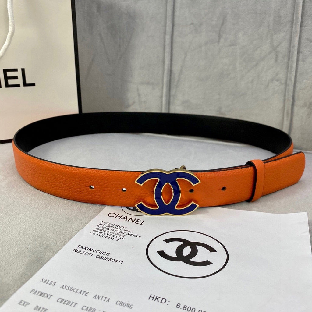 CC 30MM BELT IN FIRE ORANGE GRAINED CALFSKIN WITH NAVY BLUE METAL LOGO